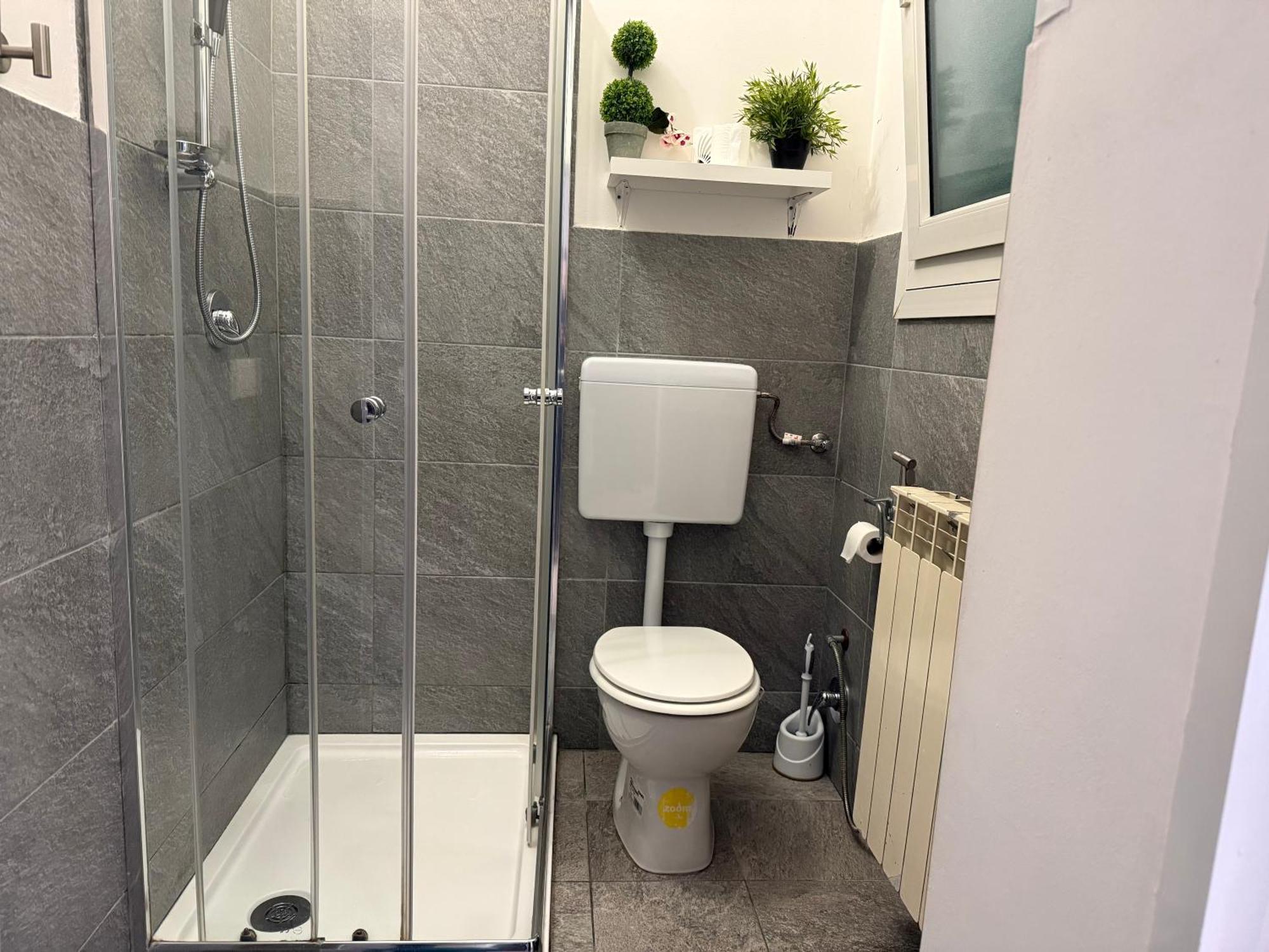 Affittacamere Home&Stazione Болоня Екстериор снимка