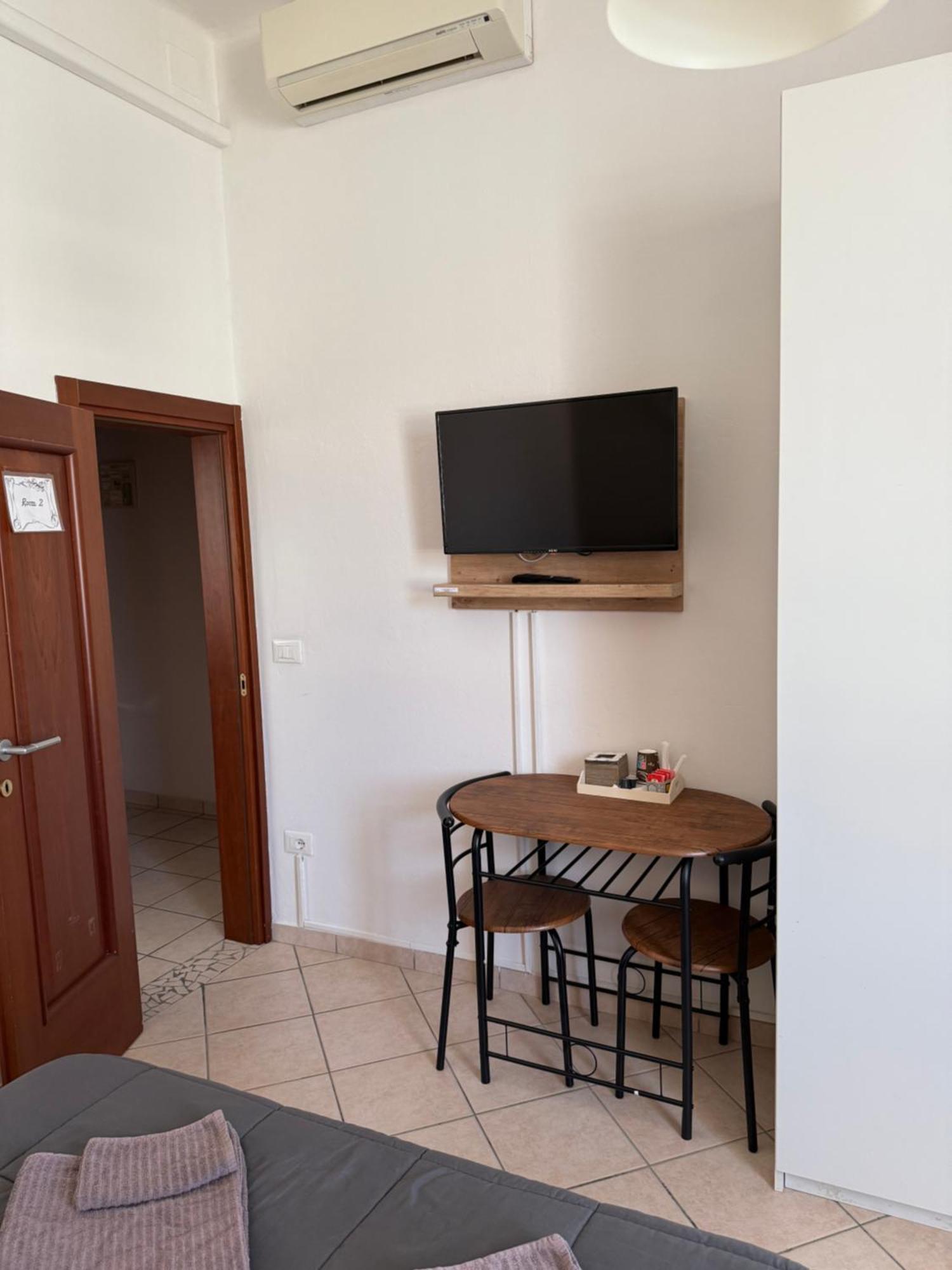 Affittacamere Home&Stazione Болоня Екстериор снимка